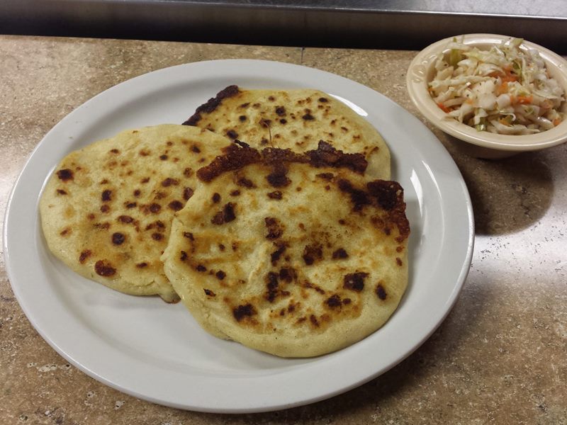 Polo's Taqueria food
